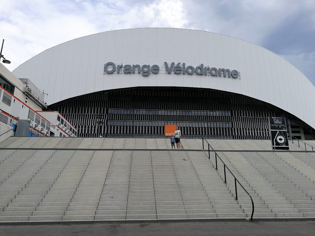 Orange Vélodrome front side