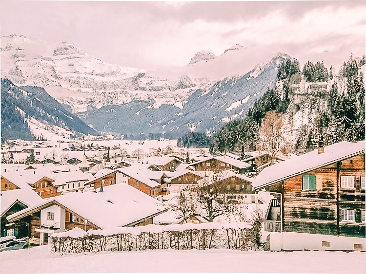 mountain chalets lenk switzerland