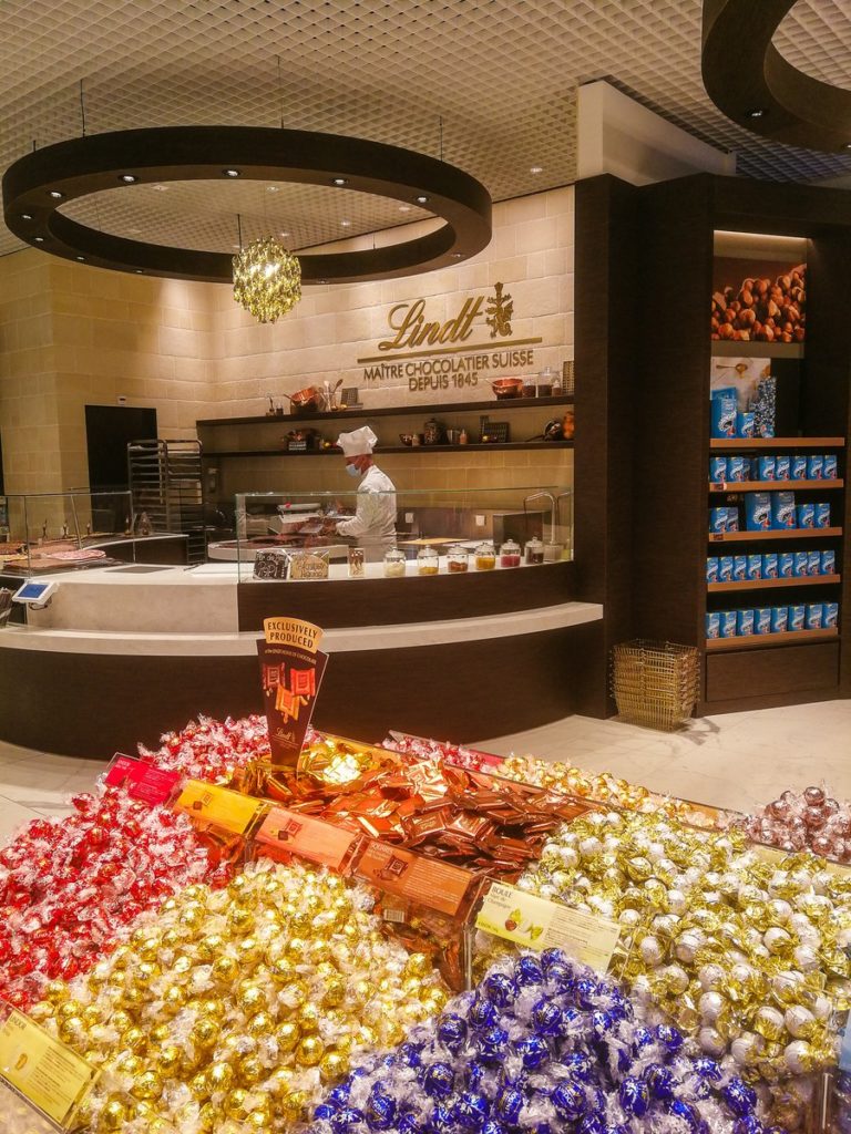 swiss travel pass lindt home of chocolate